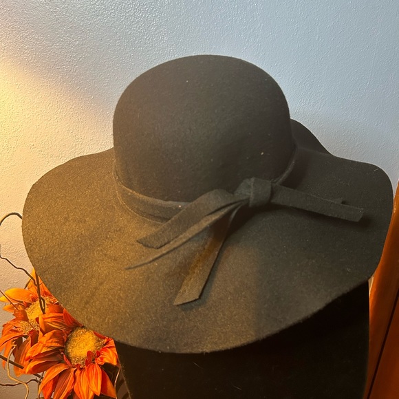 NWT black hate size 57 - Picture 4 of 4